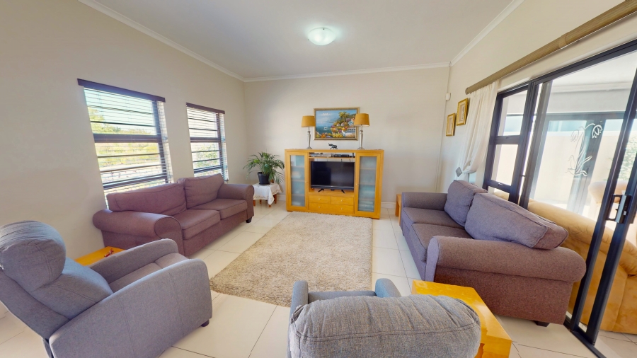 3 Bedroom Property for Sale in Heritage Park Western Cape